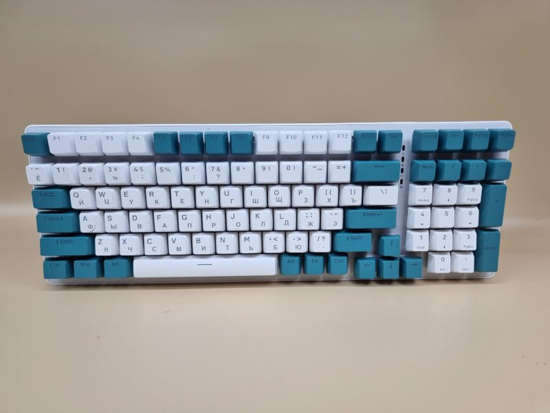 Клавиатура ATTACKER R4