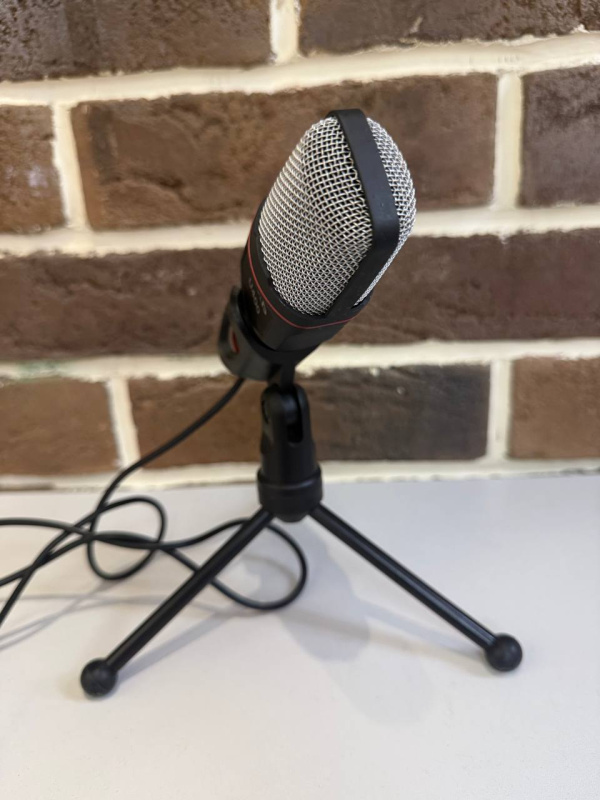 Микрофон DEXP U400