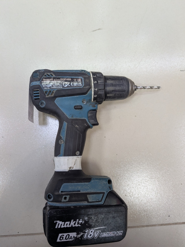 Шуруповерт Makita DDF485RT