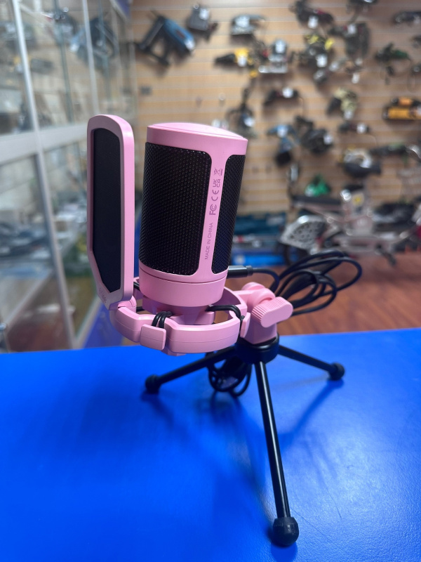 Микрофон Fifine A6V