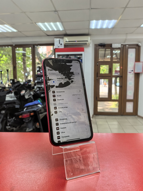 Мобильный телефон Apple iPhone 11