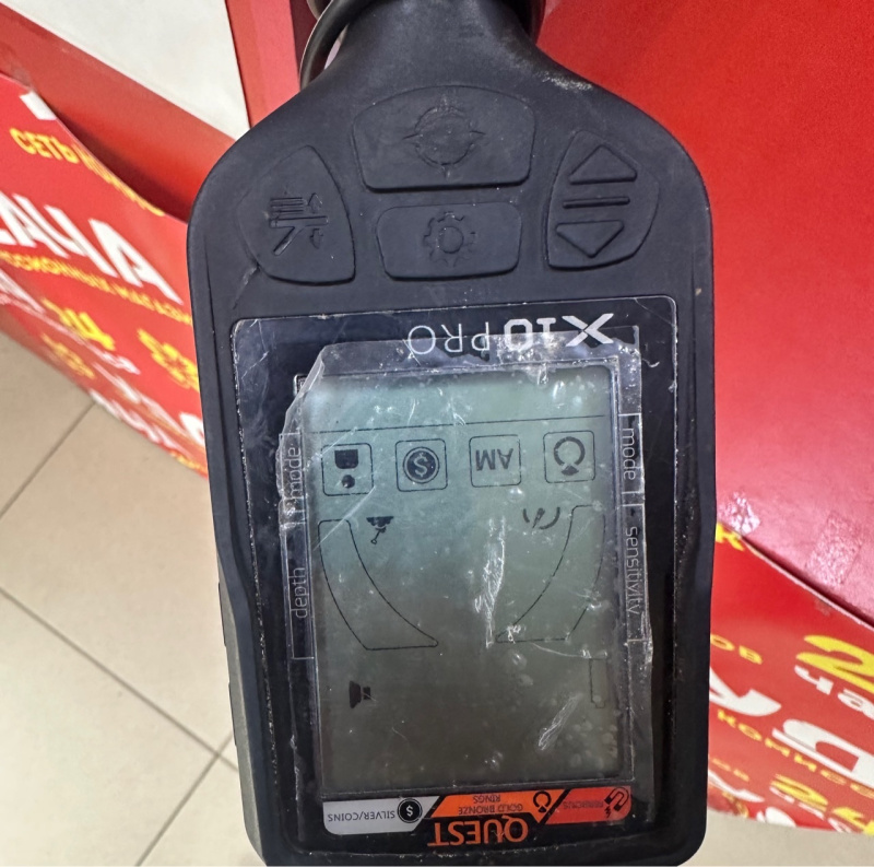 Металлоискатель Quest X10 PRO