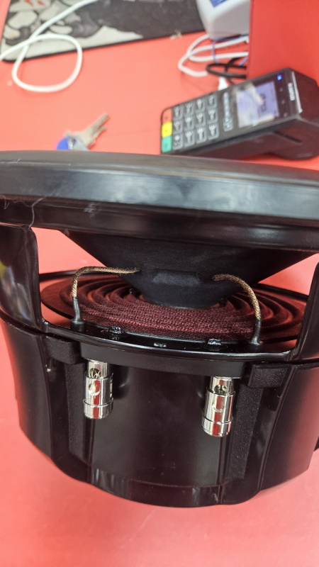 Авто сабвуфер Pioneer TsW259s4