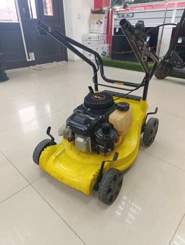 Газонокосилка  zongshen np130