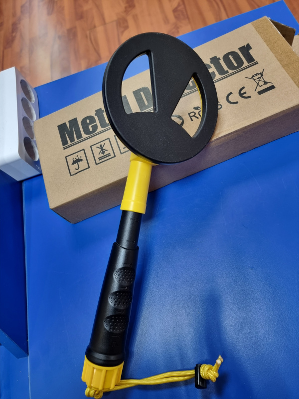 ПОДВОДНЫЙ МЕТАЛЛОИСКАТЕЛЬ  MD-790