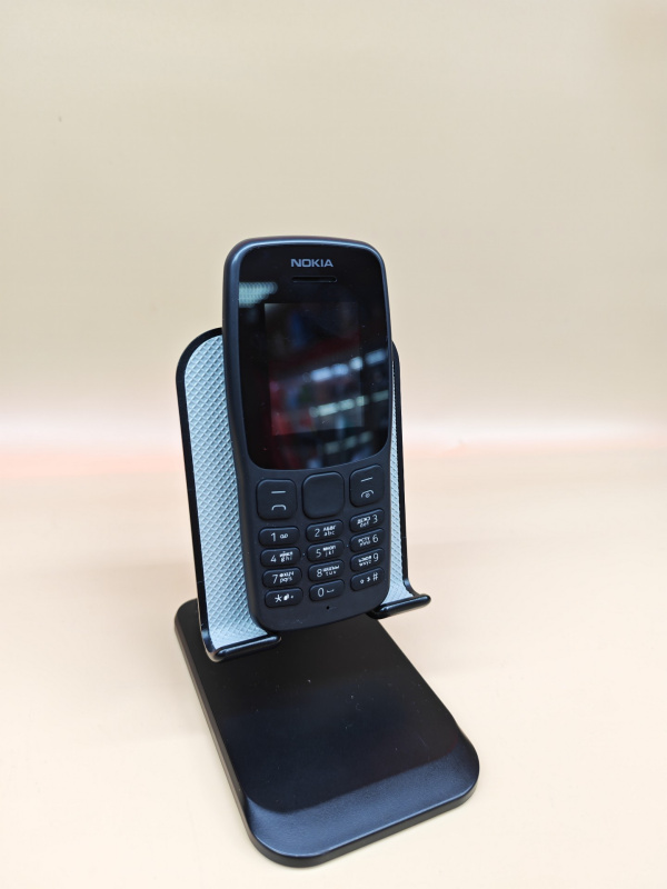 Мобильный телефон Nokia 105