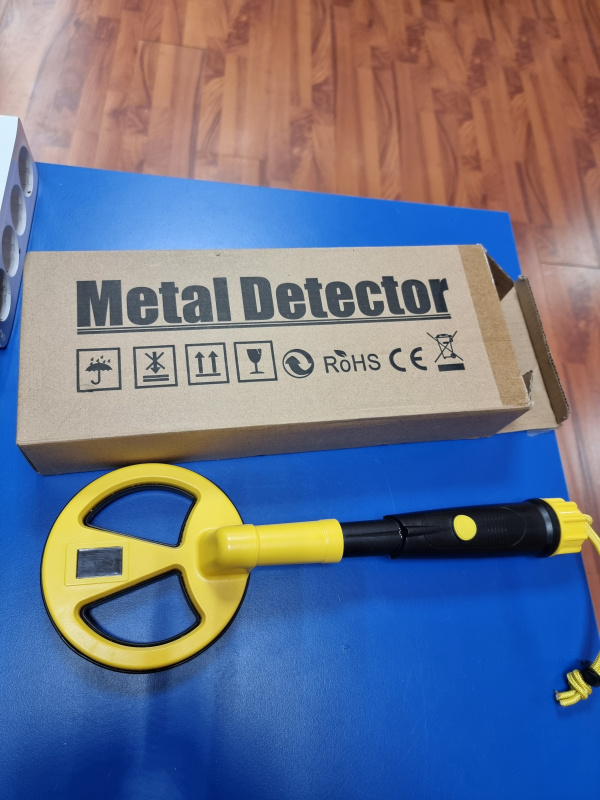 ПОДВОДНЫЙ МЕТАЛЛОИСКАТЕЛЬ  MD-790