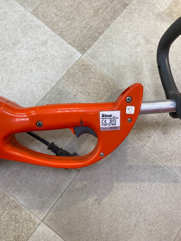 Ручная коса Oleo-Mac tr111e