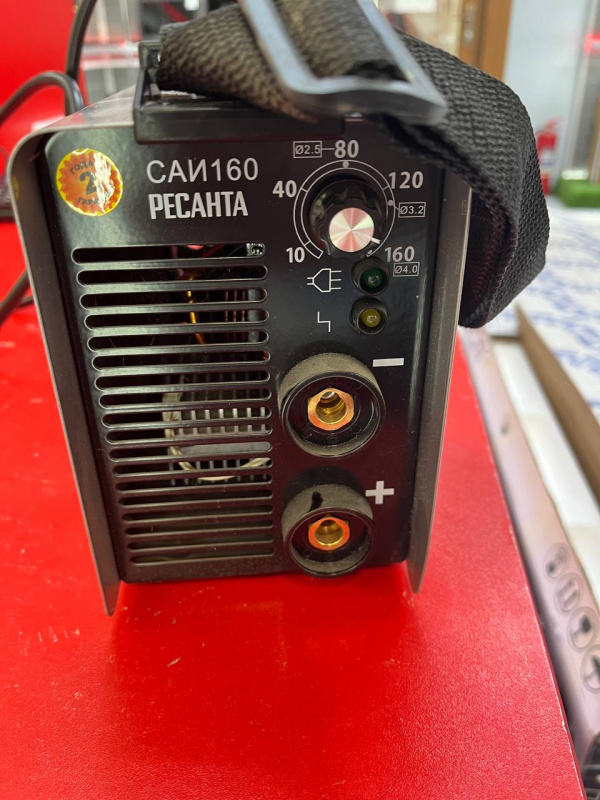 Сварочный аппарат - инвертор ММА Ресанта САИ 160