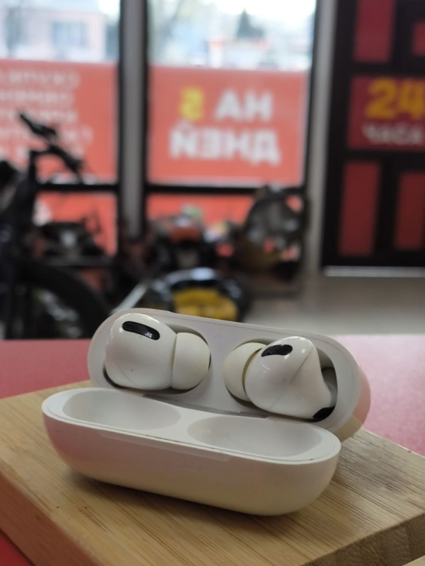 Наушники Apple PODS PRO