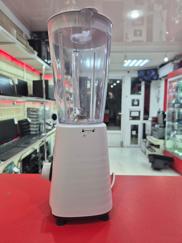 Блендер Блендер Starwind sbp3415