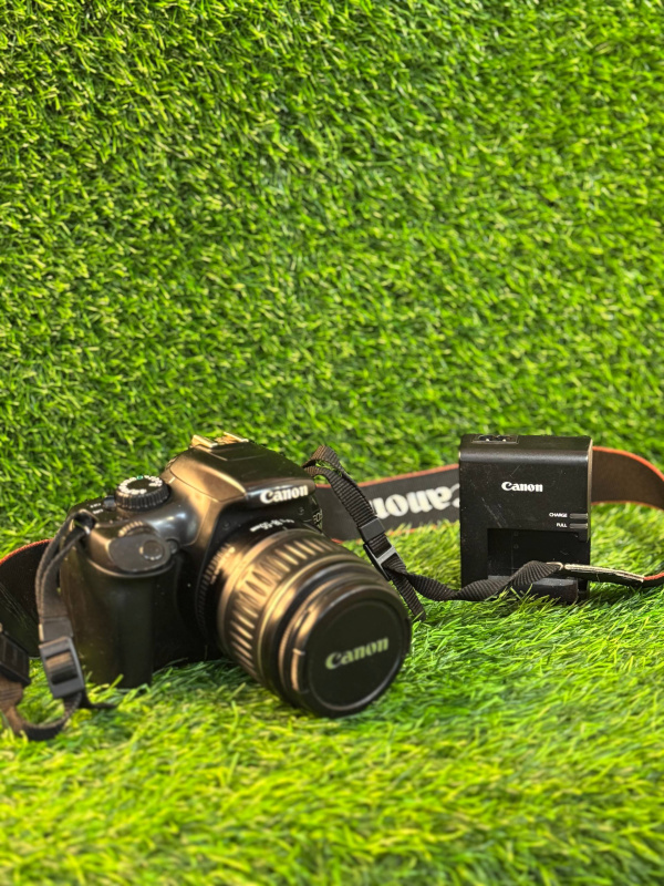 Фотоаппарат Canon Eos 1100D