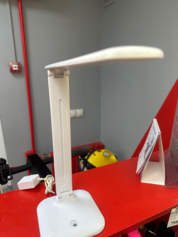 Лампа настольная  12605