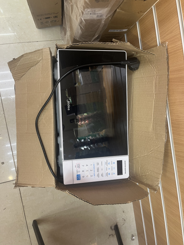 Микроволновая печь Midea  EM719M2Z-W