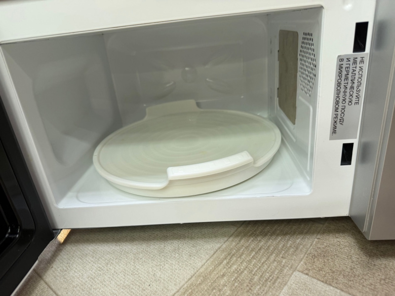 Микроволновая печь Haier HMX-DM207S