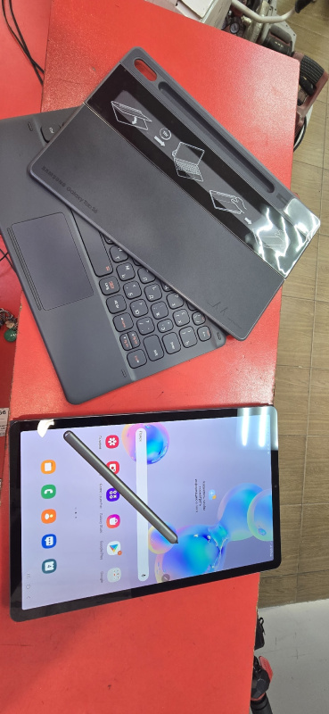 Планшет Samsung Galaxy Tab S6