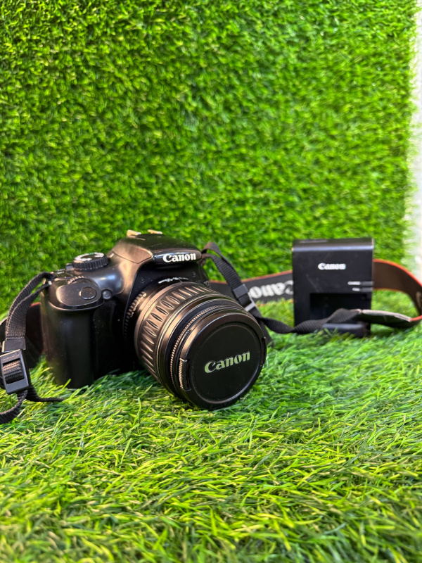 Фотоаппарат Canon Eos 1100D