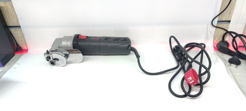 Ножницы по металлу P.I.T. PDJ250-C