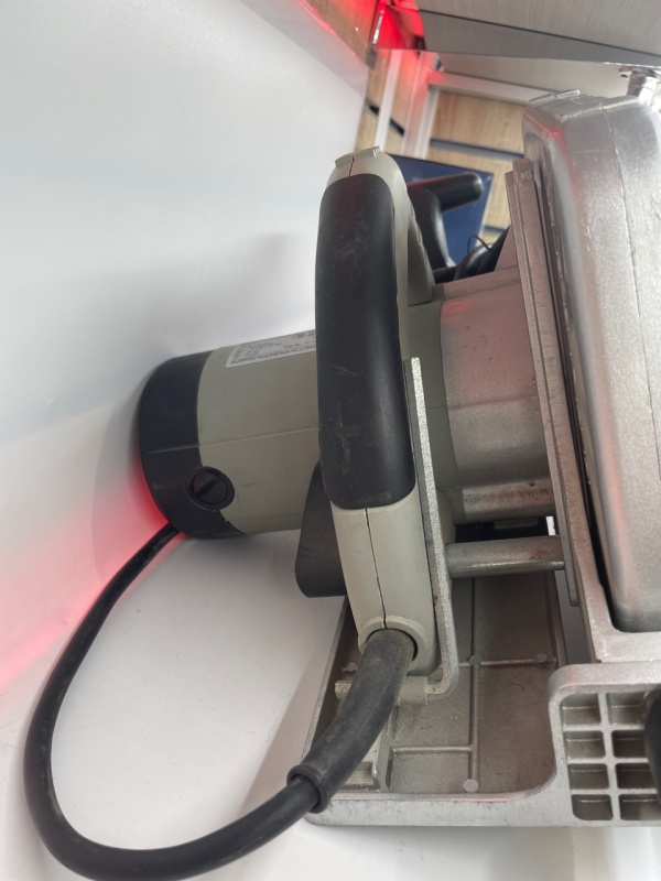 Циркулярная пила Интерскол дп-235/2000м