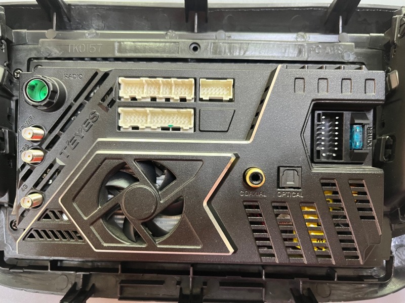 Автомагнитола Teyes CC3 2K