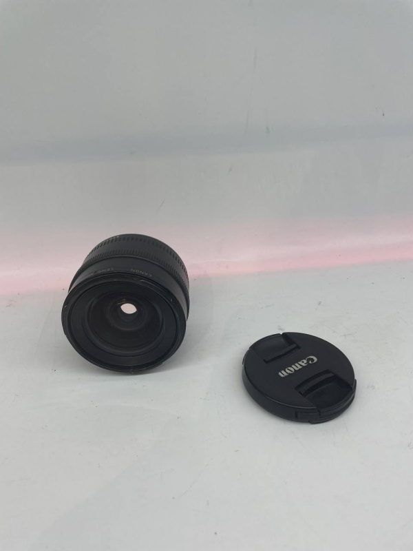 Объектив Canon ef 24mm f/2.8