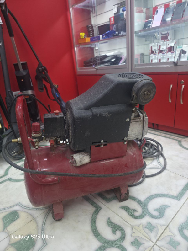 Компрессор Elitech КЛМ 400/25