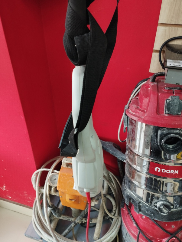 Электротриммер Sterwins 1200