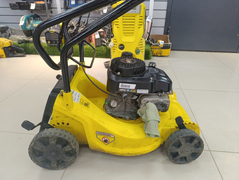 Газонокосилка  zongshen np130