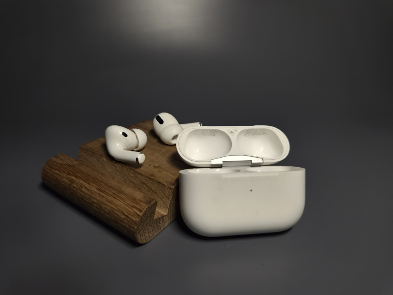 Наушники Apple AirPods Pro