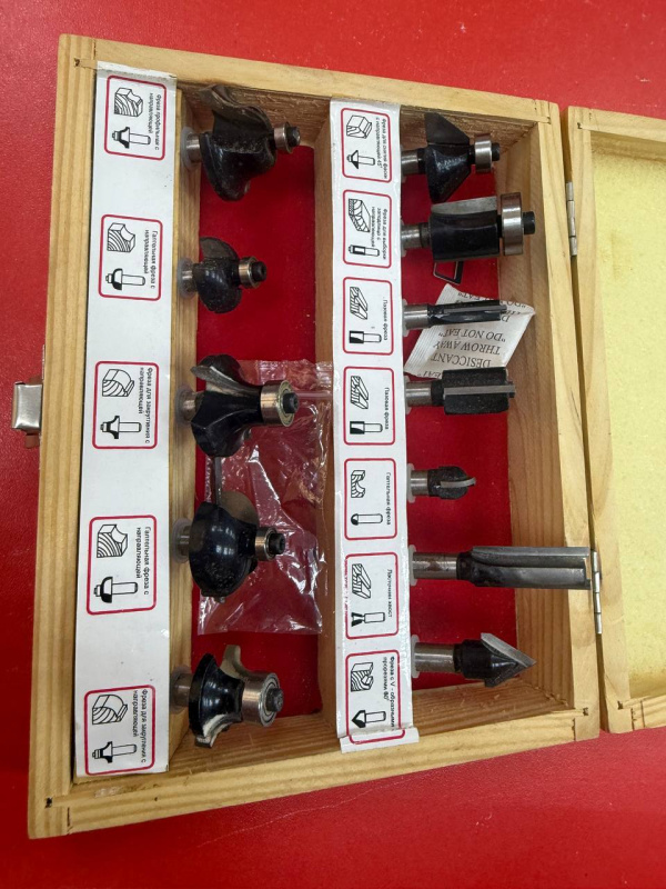 Набор инструментов ВИХРЬ Набор Фрез по дереву