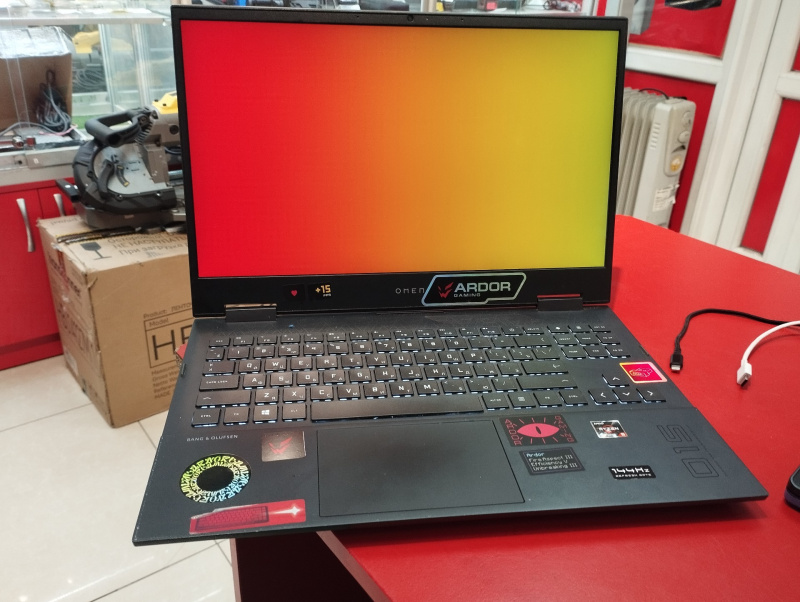 Ноутбук Ardor Gaming OMEN 015 (HP)