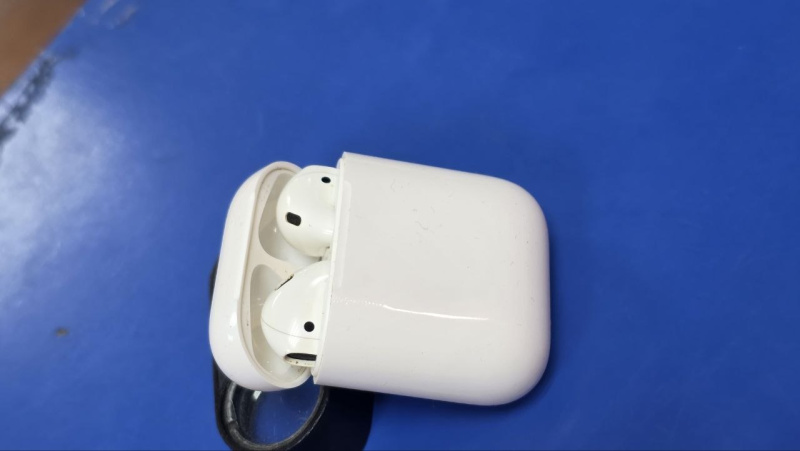 Наушники Apple AirPods (2-го поколения)