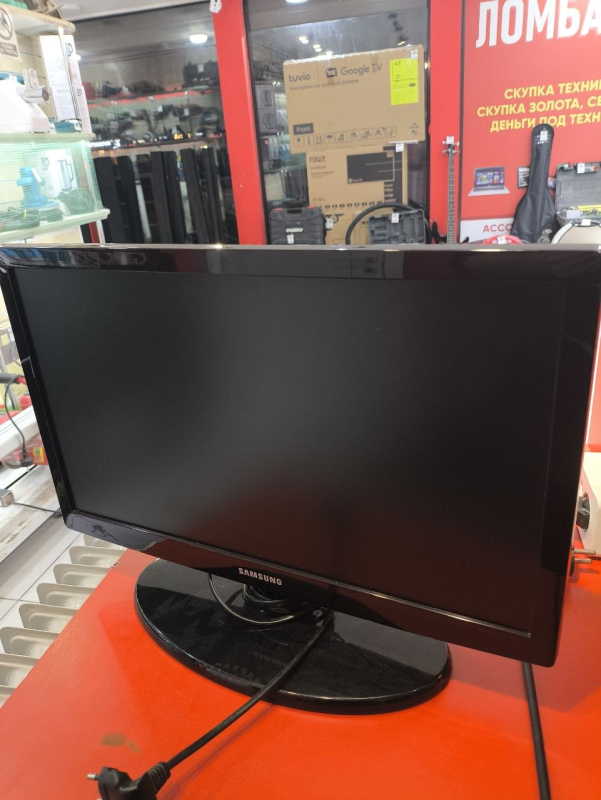 Телевизор Samsung UE19ES4000